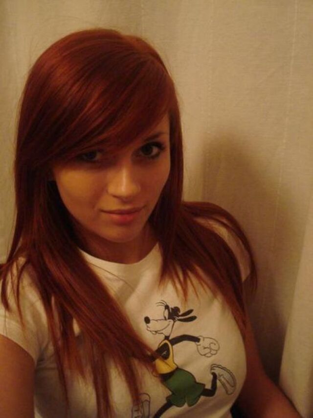 Redhead Girls (21 pics)