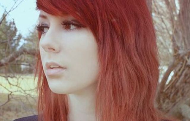 Redhead Girls (21 pics)